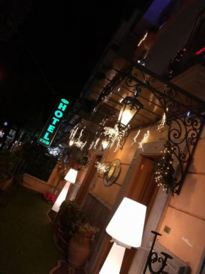 Гостиница Hotel Lento  Мелито Ди Наполи